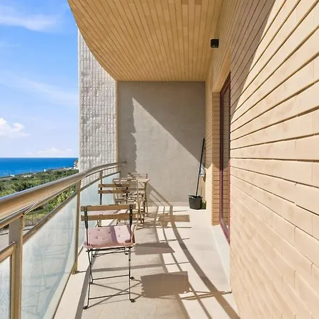 Sunset By The Sea - 1 Bedroom With Ocean View Appartamento